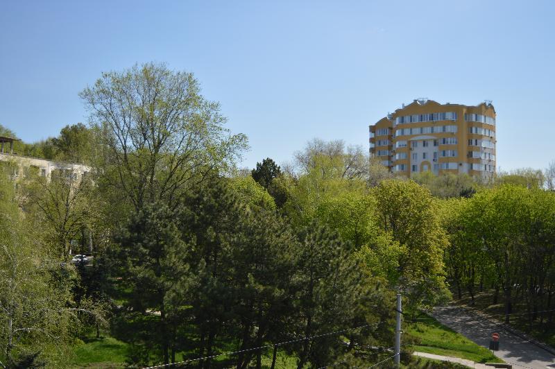 Wine Hotel Кишинев Екстериор снимка