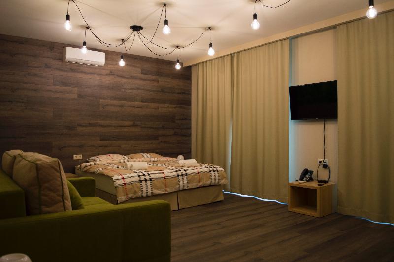 Wine Hotel Кишинев Екстериор снимка