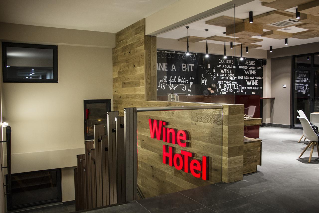 Wine Hotel Кишинев Екстериор снимка