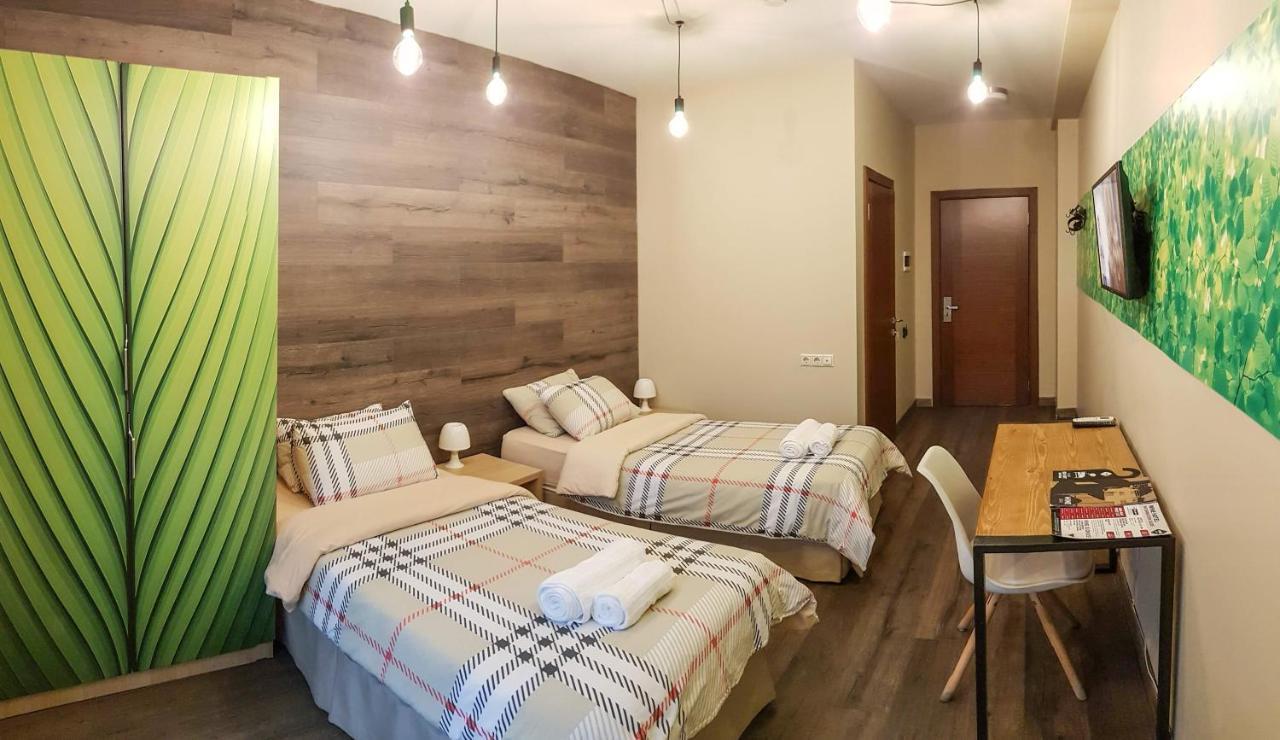 Wine Hotel Кишинев Екстериор снимка